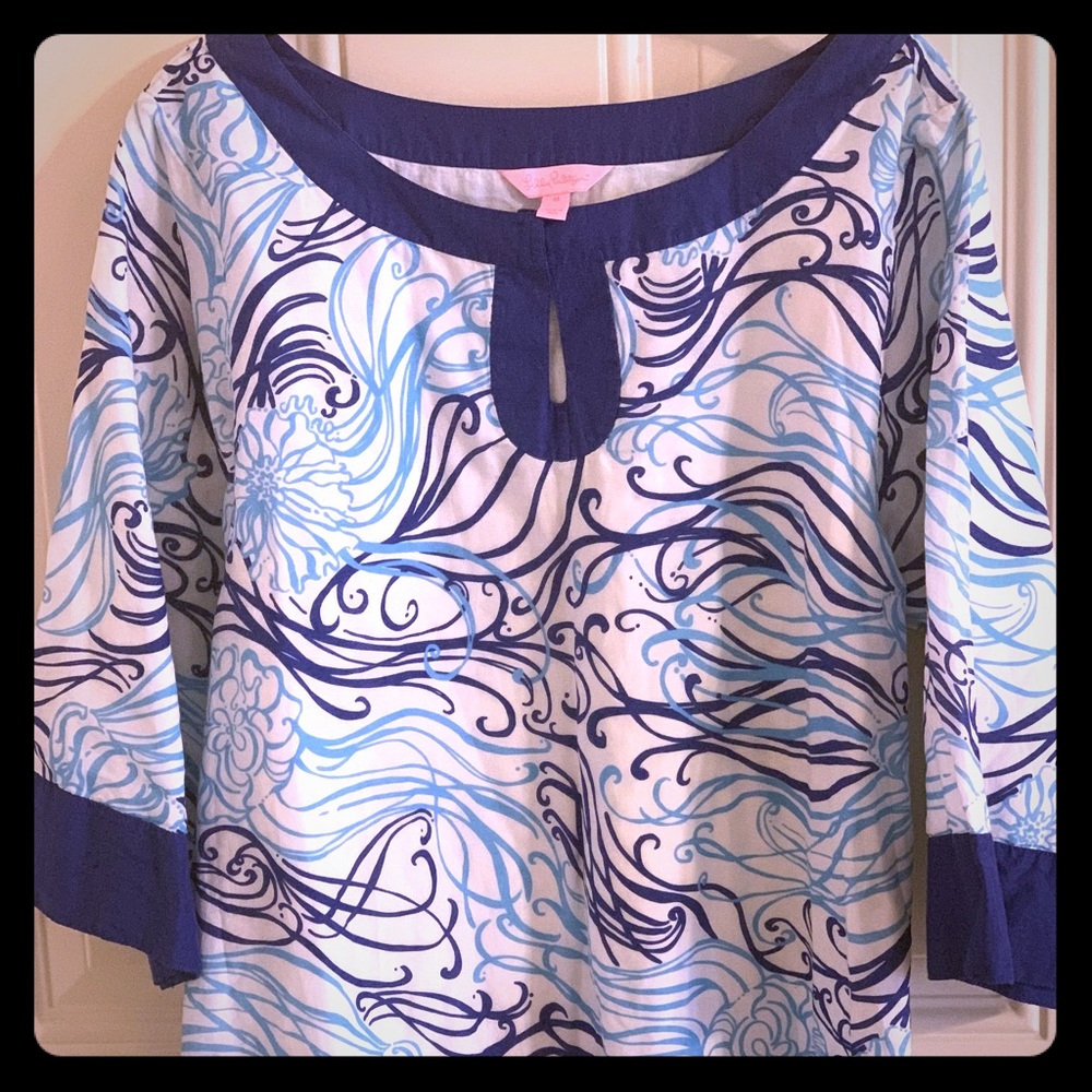 Size M NWOT/EEUC Lilly Pulitzer Tunic Blue